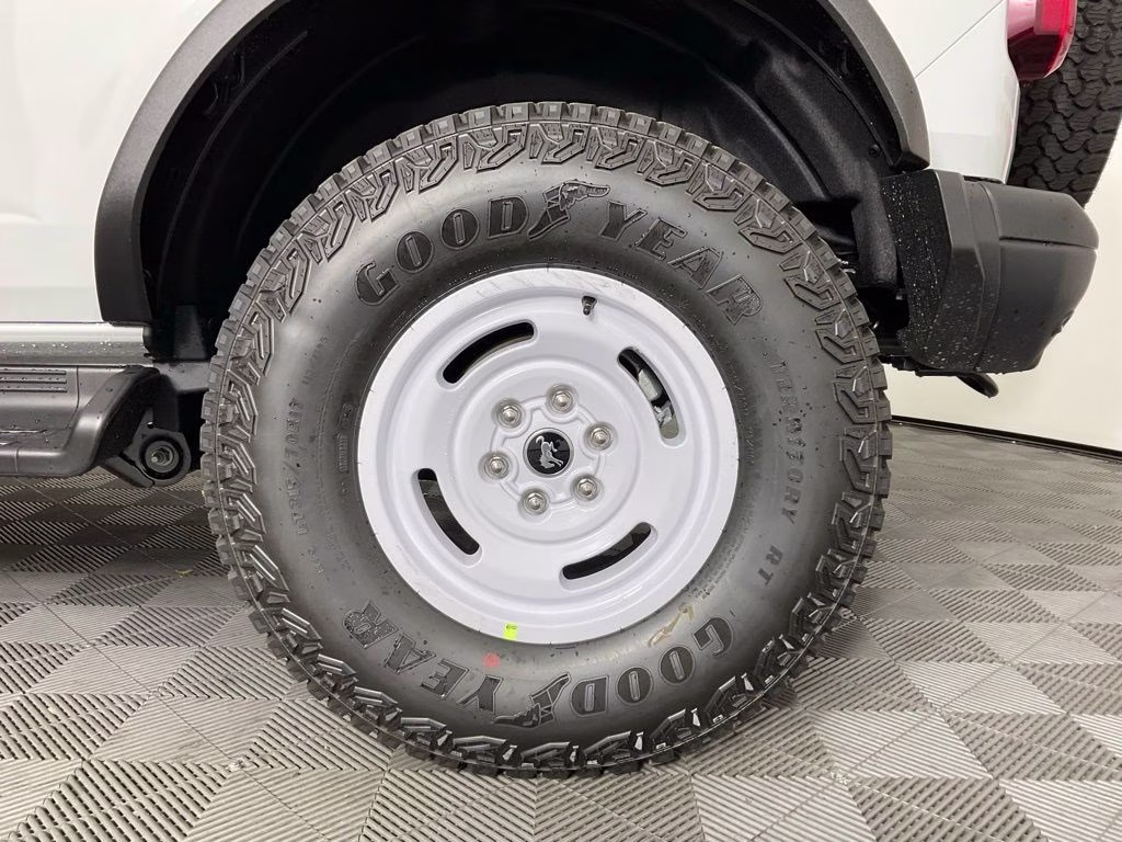 2026 Avalanche Ford Bronco Heritage Edition 4X4 SUV