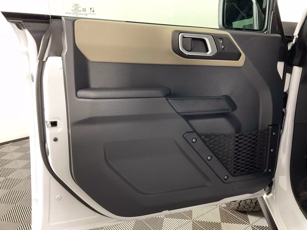 2026 Oxford White Ford Bronco Big Bend 4X4 SUV