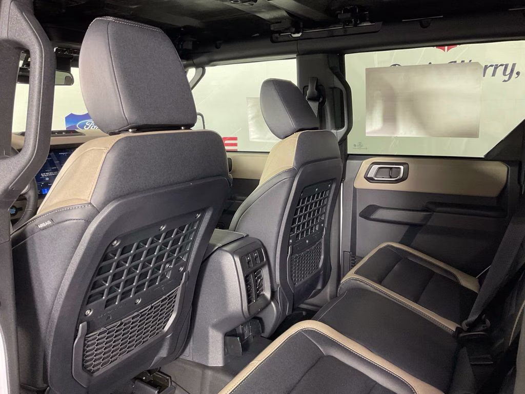 2026 Oxford White Ford Bronco Big Bend 4X4 SUV