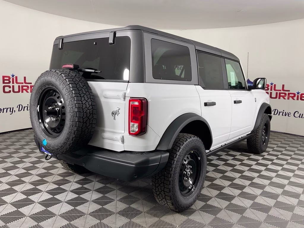 2026 Oxford White Ford Bronco Big Bend 4X4 SUV