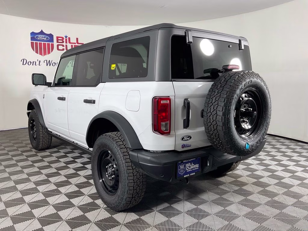2026 Oxford White Ford Bronco Big Bend 4X4 SUV