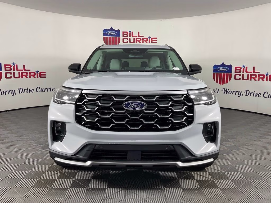 2026 White Metallic Ford Explorer Platinum 4X4 SUV