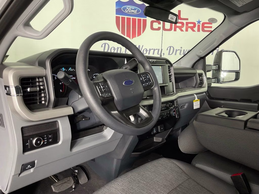 2026 Avalanche Ford Super Duty F-350 DRW XL 4X4 Truck