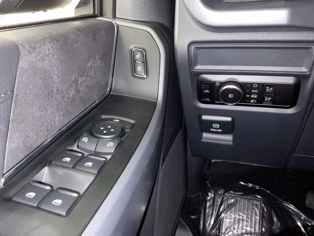 2026 Black Metallic Ford F-150 XLT RWD Truck