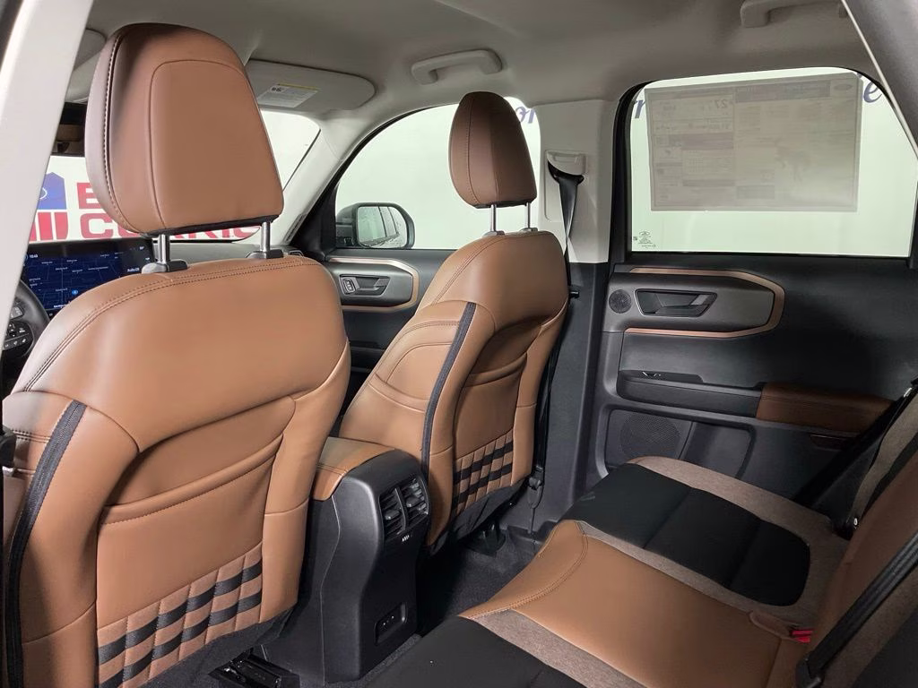 2026 Gray Metallic Ford Bronco Sport Outer Banks 4X4 SUV