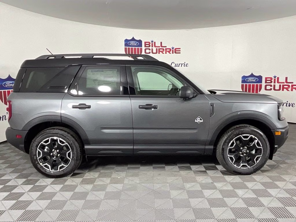 2026 Gray Metallic Ford Bronco Sport Outer Banks 4X4 SUV