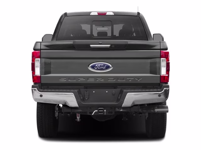 2017 Oxford White Ford Super Duty F-250 SRW Lariat 4X4 Truck
