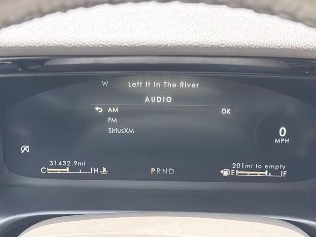 2022 White Metallic Lincoln Aviator Reserve RWD SUV