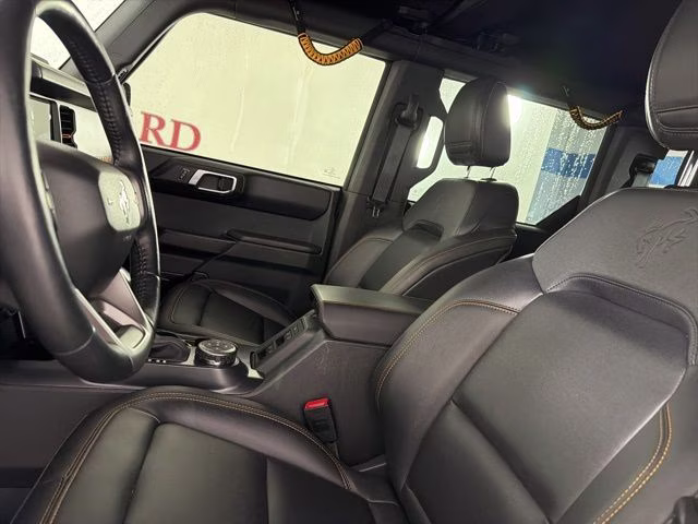 2024 Shadow Black Ford Bronco Badlands 4X4 SUV