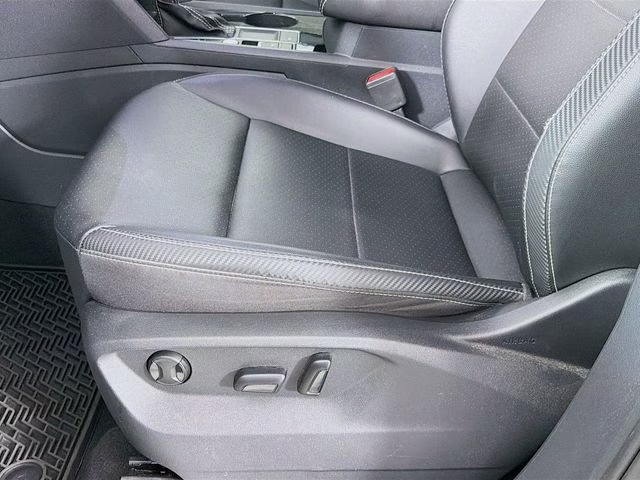2022 Silver Volkswagen Atlas Cross Sport 2.0T SE w/Technology FWD SUV