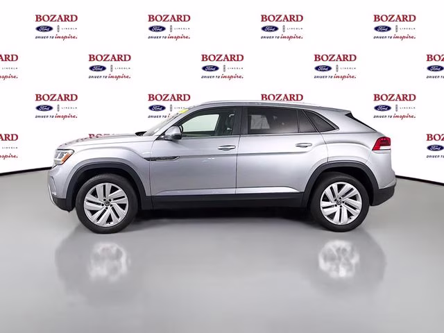 2022 Silver Volkswagen Atlas Cross Sport 2.0T SE w/Technology FWD SUV