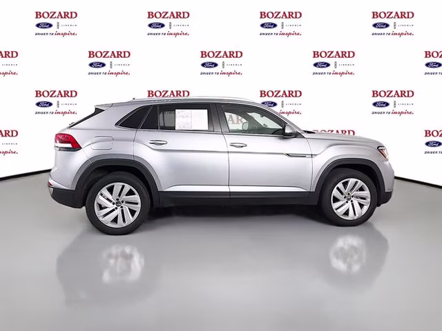 2022 Silver Volkswagen Atlas Cross Sport 2.0T SE w/Technology FWD SUV