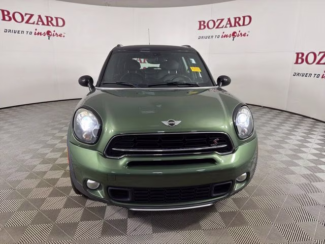 Used 2016 MINI Countryman Countryman S with VIN WMWZC5C55GWU02555 for sale in St. Augustine, FL