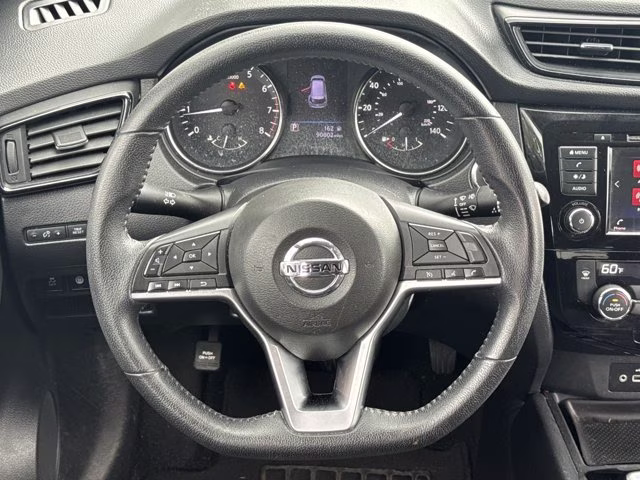 2019 Brilliant Silver Metallic Nissan Rogue SV FWD SUV