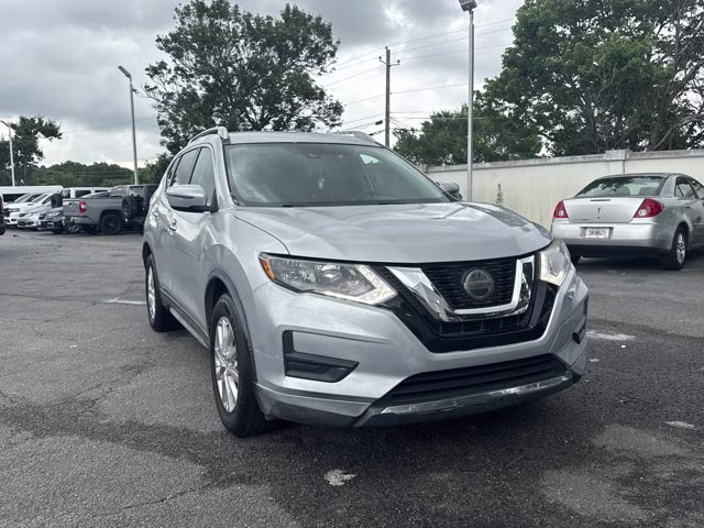 2019 Brilliant Silver Metallic Nissan Rogue SV FWD SUV