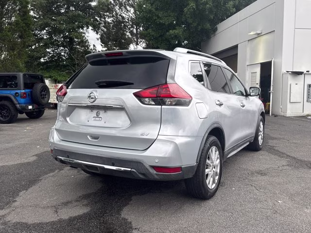 2019 Brilliant Silver Metallic Nissan Rogue SV FWD SUV