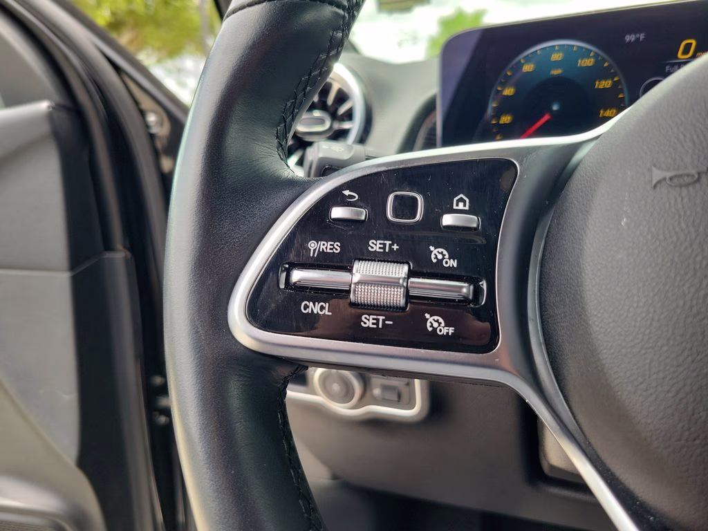 2023 Night Black Mercedes-Benz GLB 250 4MATIC AWD SUV