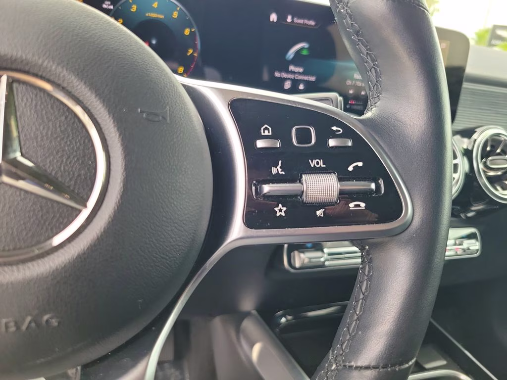 2023 Night Black Mercedes-Benz GLB 250 4MATIC AWD SUV