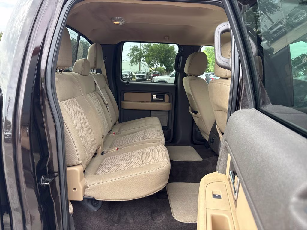 2014 Kodiak Brown Metallic Ford F-150 XLT RWD Truck
