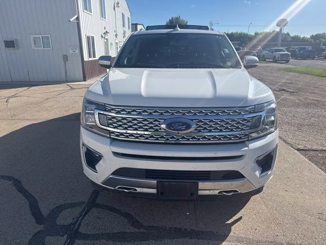 2020 White Ford Expedition Max Platinum 4X4 SUV