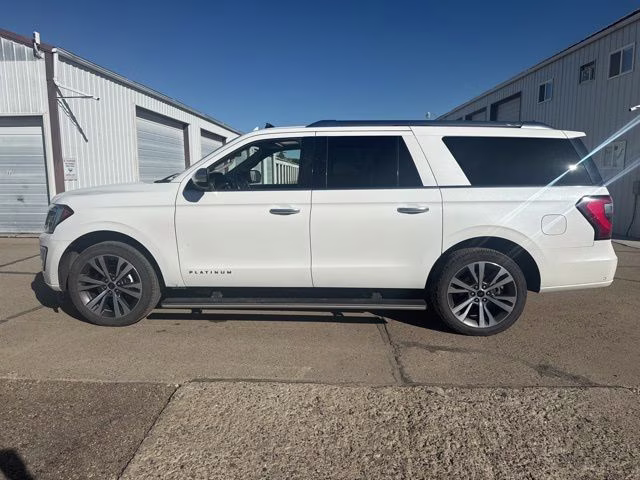 2020 White Ford Expedition Max Platinum 4X4 SUV