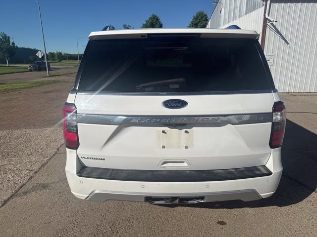 2020 White Ford Expedition Max Platinum 4X4 SUV