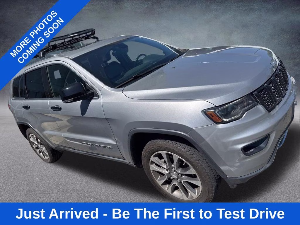 2018 Billet Silver Metallic Clearcoat Jeep Grand Cherokee Limited 4X4 SUV