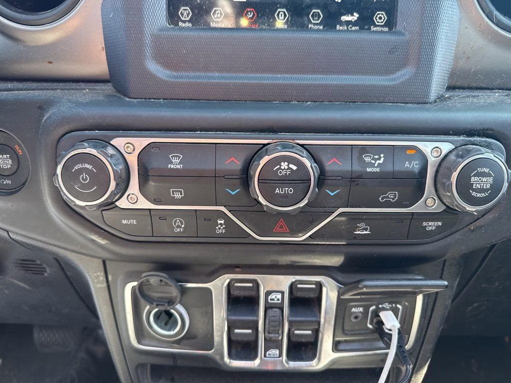 2020 Black Clearcoat Jeep Gladiator Sport 4X4 Truck