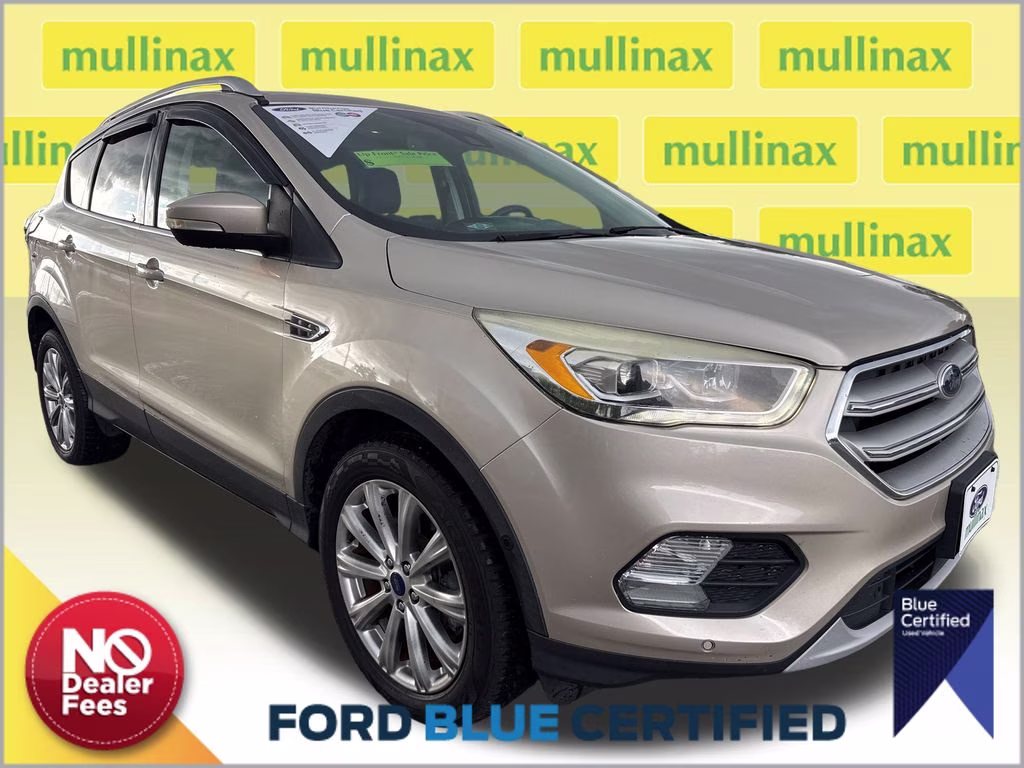 2018 Ford Escape Titanium 4WD's photo