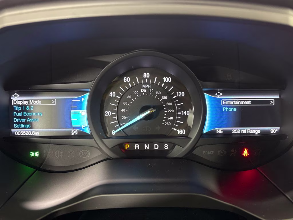 2024 Blue Metallic Ford Edge SEL AWD SUV
