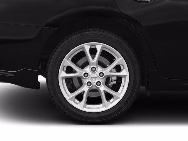 2014 Crimson Black Metallic Nissan Maxima 3.5 SV FWD Sedan
