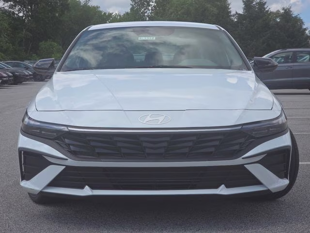 2026 Serenity White Pearl Hyundai Elantra SEL Sport FWD Sedan