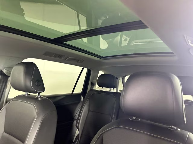 2021 Atlantic Blue Metallic Volkswagen Tiguan 2.0T SE AWD SUV