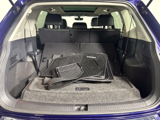 2021 Atlantic Blue Metallic Volkswagen Tiguan 2.0T SE AWD SUV