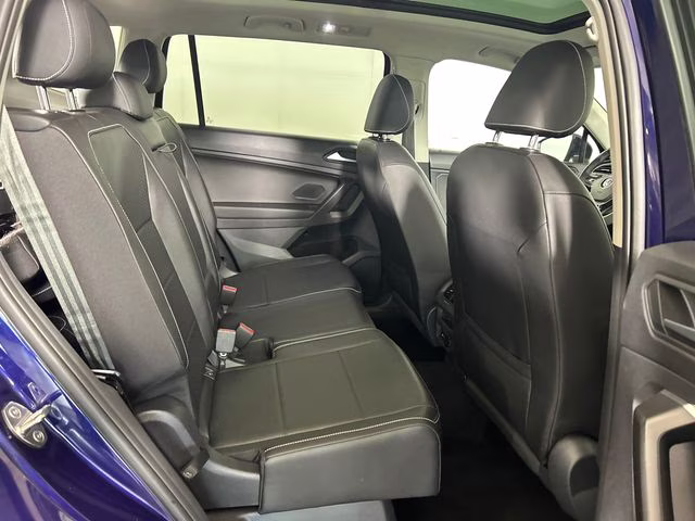 2021 Atlantic Blue Metallic Volkswagen Tiguan 2.0T SE AWD SUV