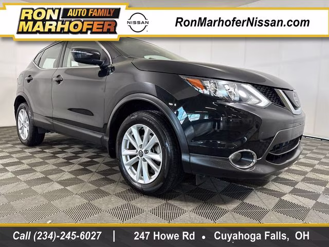 2019 Magnetic Black Pearl Nissan Rogue Sport SV FWD SUV