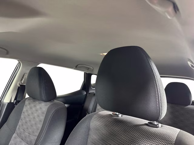 2019 Magnetic Black Pearl Nissan Rogue Sport SV FWD SUV