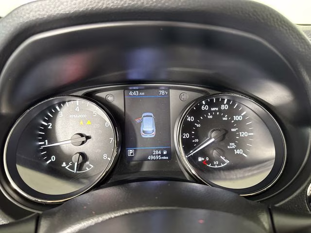 2019 Magnetic Black Pearl Nissan Rogue Sport SV FWD SUV