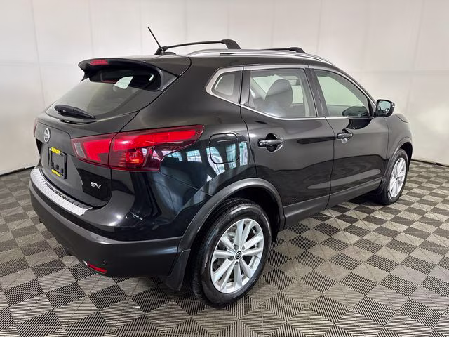2019 Magnetic Black Pearl Nissan Rogue Sport SV FWD SUV