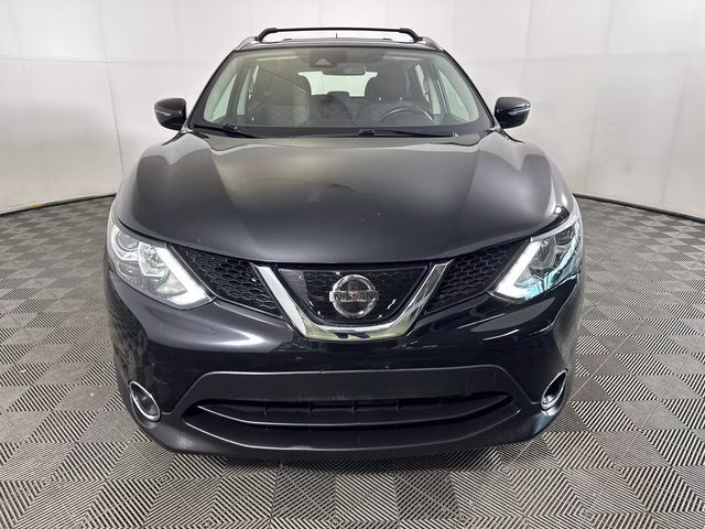 2019 Magnetic Black Pearl Nissan Rogue Sport SV FWD SUV