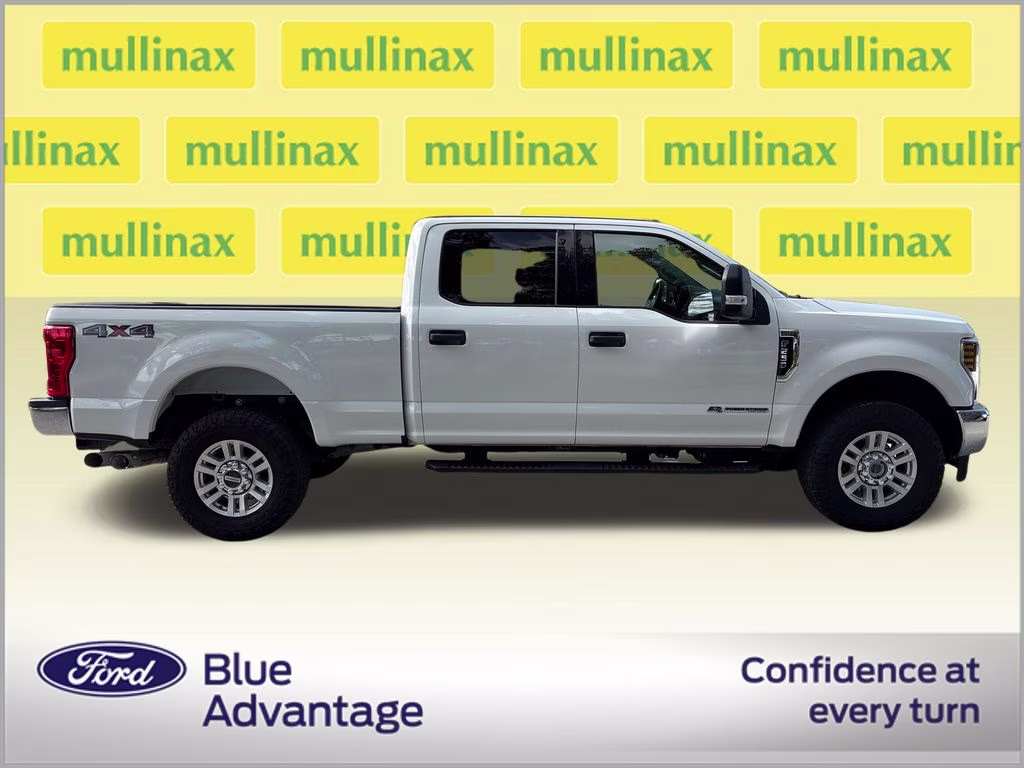 2019 Oxford White Ford Super Duty F-250 SRW XLT 4X4 Truck