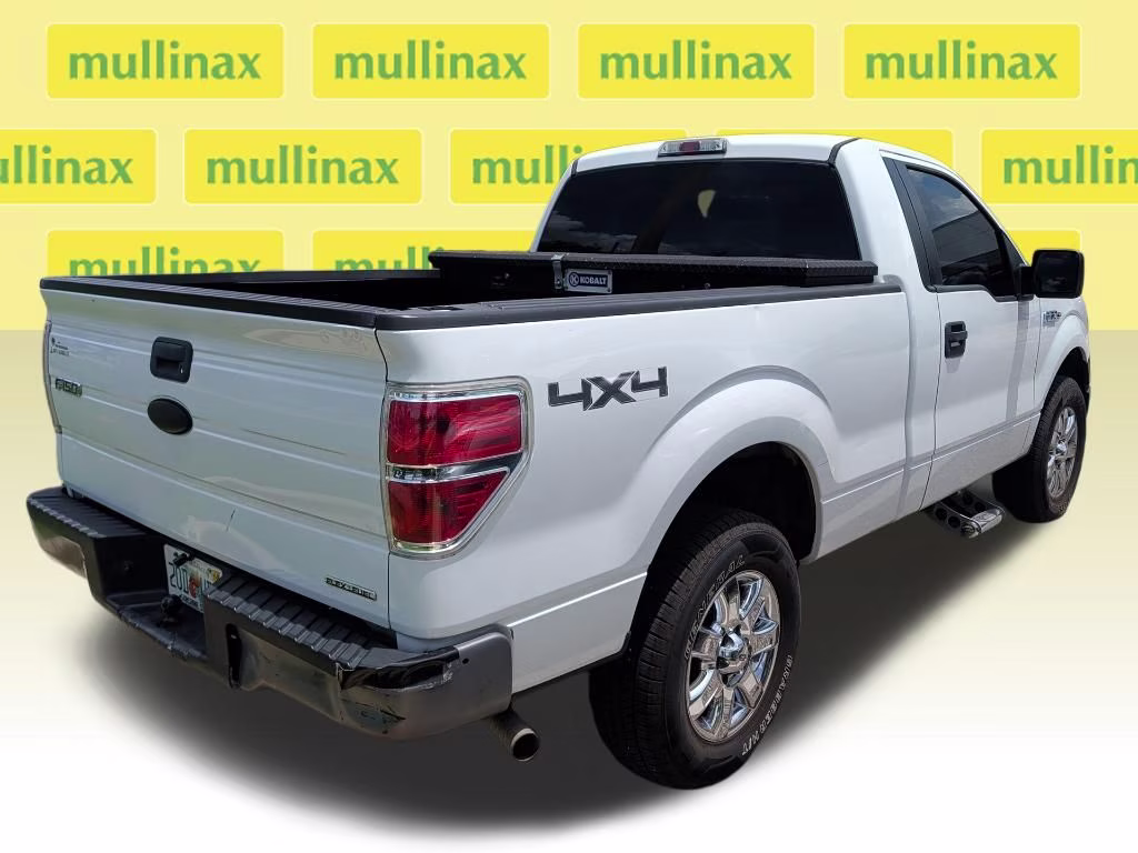 2012 Oxford White Ford F-150 XL 4X4 Truck