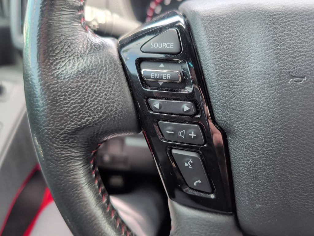 2022 Super Black Nissan Frontier PRO-X RWD Truck