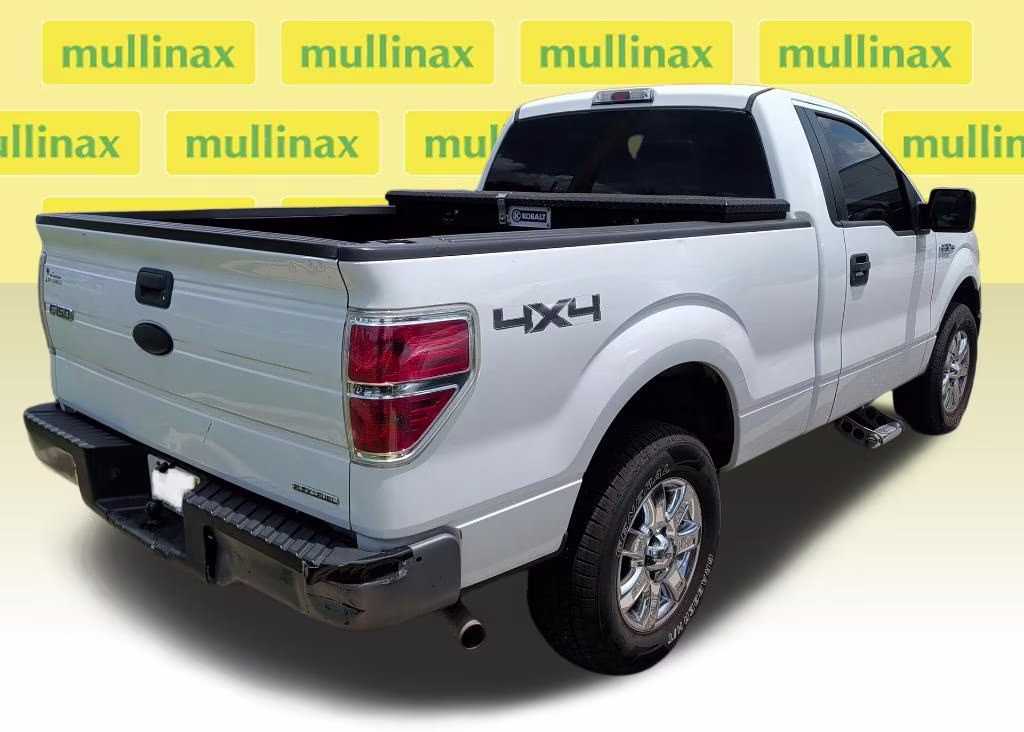 2012 Oxford White Ford F-150 XL 4X4 Truck