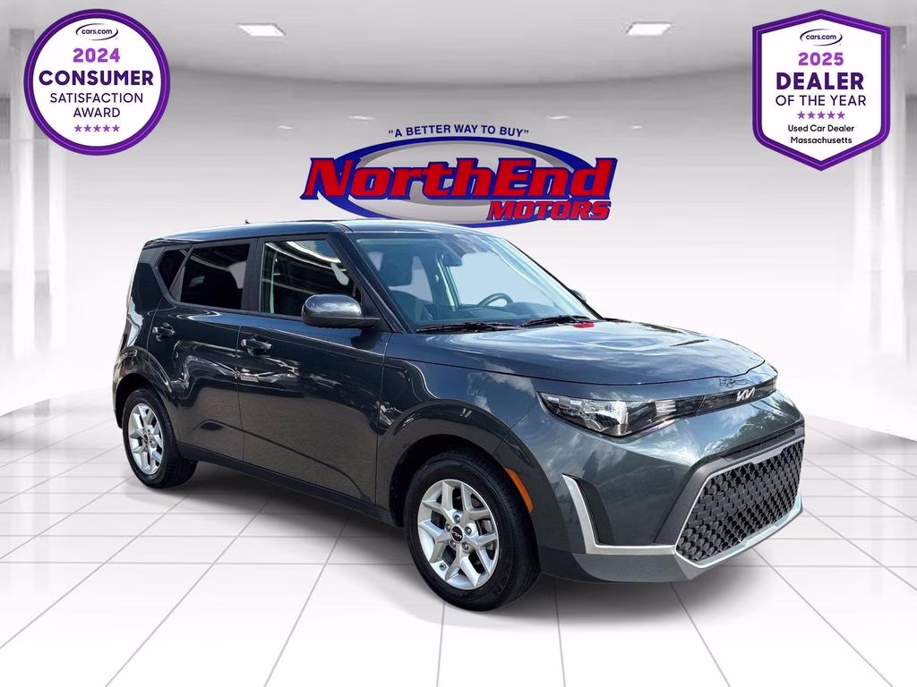 2025 Gray Kia Soul LX FWD Hatchback