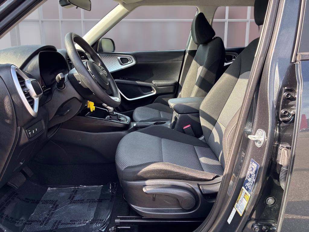 2025 Gray Kia Soul LX FWD Hatchback