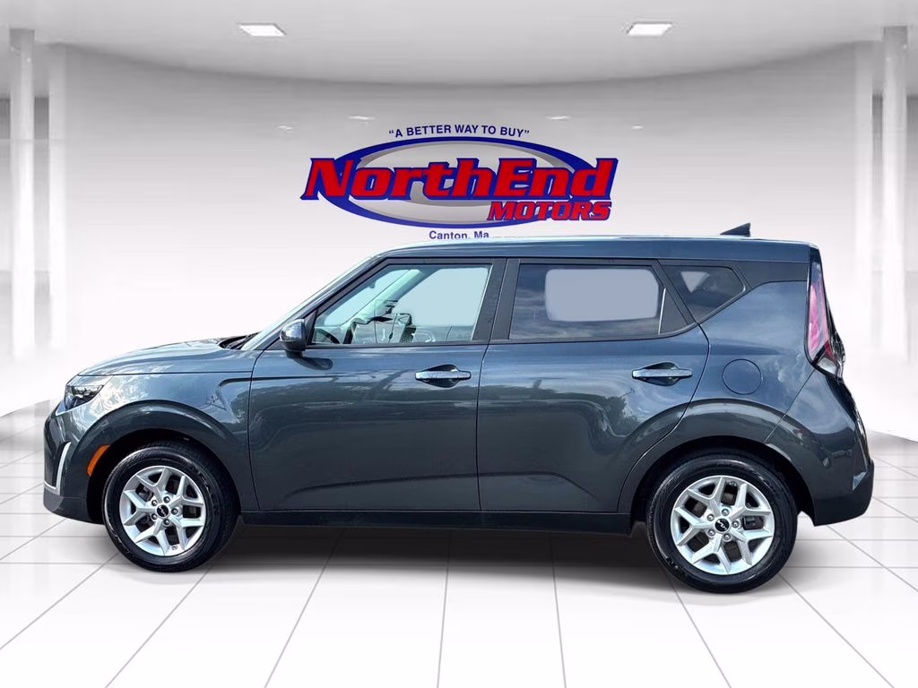 2025 Gray Kia Soul LX FWD Hatchback