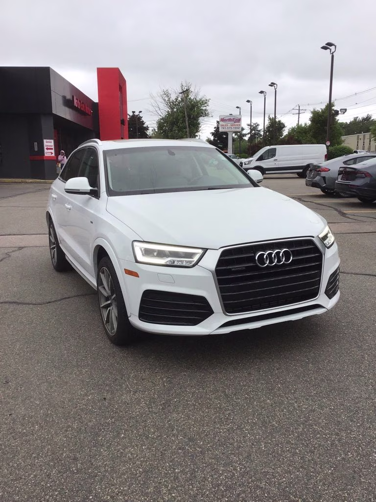 2018 Glacier White Audi Q3 2.0T Premium Plus AWD SUV