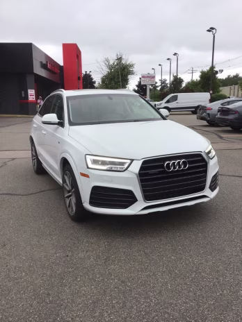 2018 Glacier White Audi Q3 2.0T Premium Plus AWD SUV