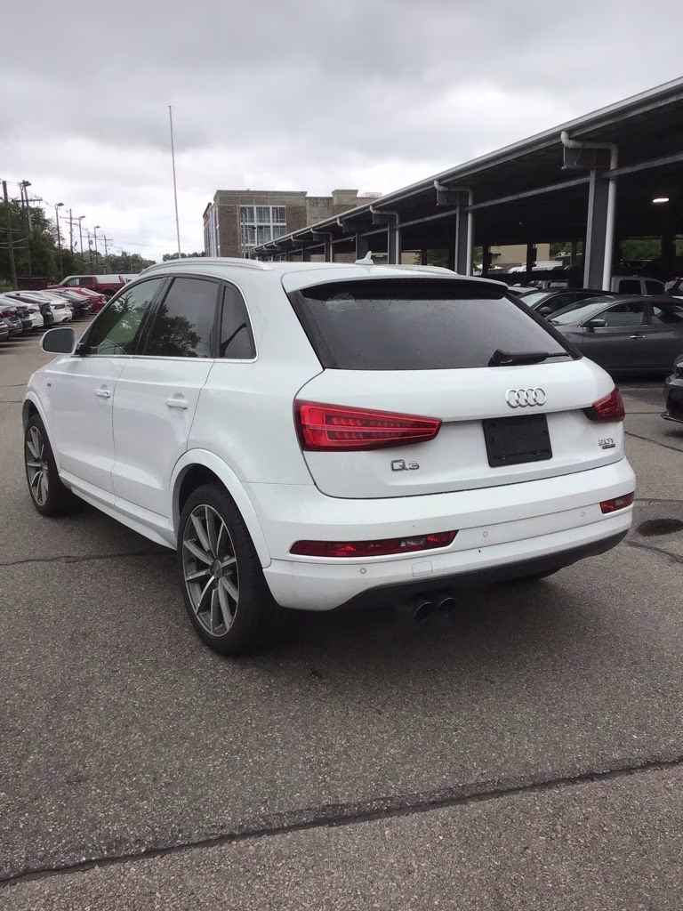 2018 Glacier White Audi Q3 2.0T Premium Plus AWD SUV